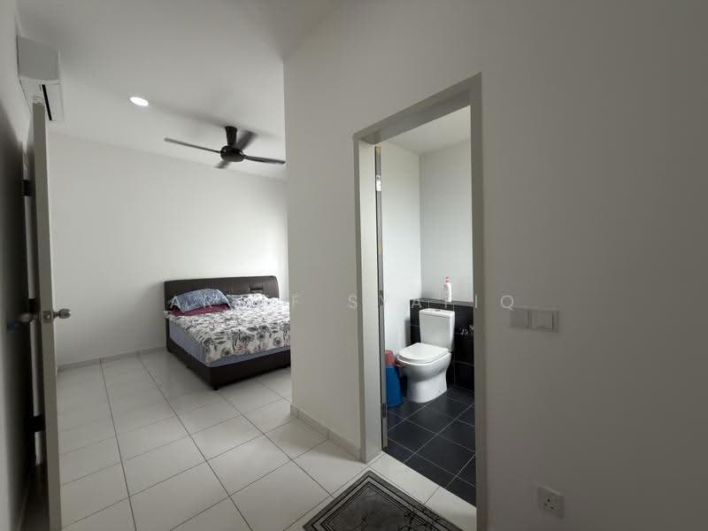 Terraced House for Sale in Eco Grandeur (Puncak Alam) - Ariff Syafiq - Bedroom - PropertyGuru.com.my