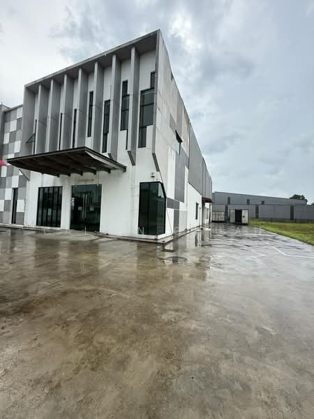 Kilang Berkembar untuk Disewa di Eco Business Park 1 (Johor Bahru) - Calvin Chuah - Exterior - PropertyGuru.com.my