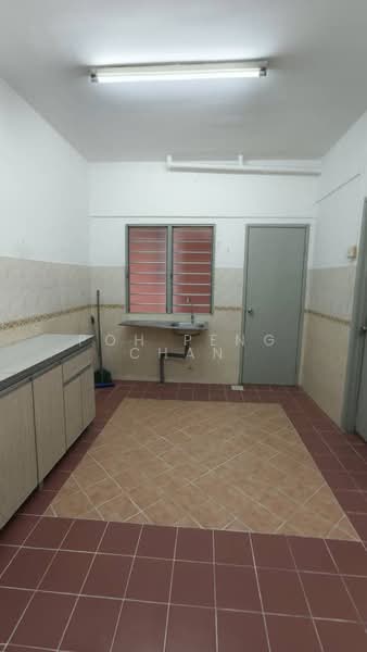 Condominium for Rent at Pelangi Heights 2 - Poh Peng Chan - Kitchen - PropertyGuru.com.my