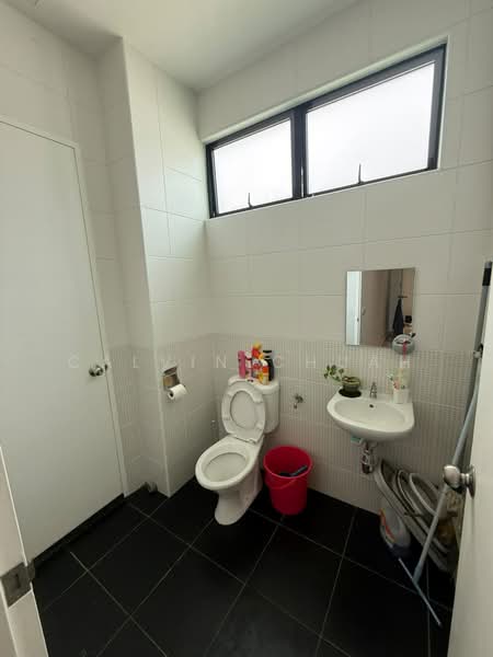 Rumah Teres 2-Tingkat untuk Dijual di Kota Masai (Pasir Gudang) - Calvin Chuah - Bathroom - PropertyGuru.com.my
