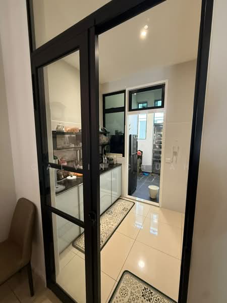 Rumah Teres 2-Tingkat untuk Dijual di Kota Masai (Pasir Gudang) - Calvin Chuah - Kitchen - PropertyGuru.com.my