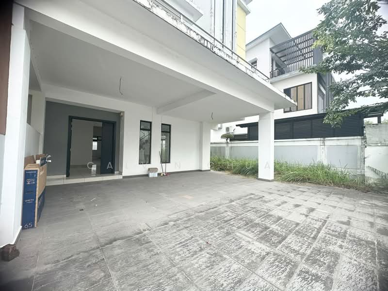 Rumah Berkembar untuk Dijual di Taman Desa Tebrau (Tebrau) - Calvin Chuah - Exterior - PropertyGuru.com.my