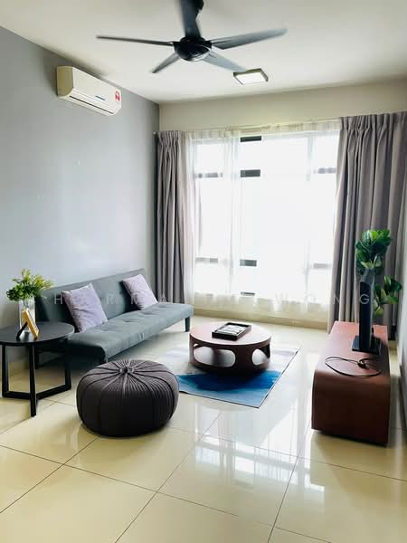Kediaman Servis untuk Disewa di Pearl Suria - Charmaine Wong - Living Room - PropertyGuru.com.my