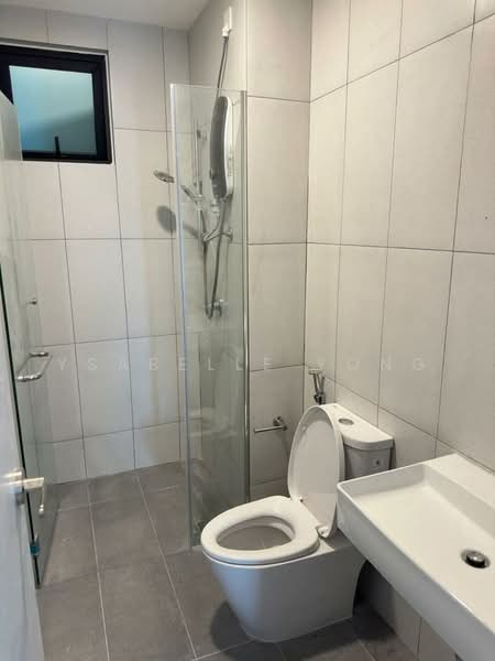 Service Residence for Rent at Ruby Seapark - Ysabelle Yong - Bathroom - PropertyGuru.com.my