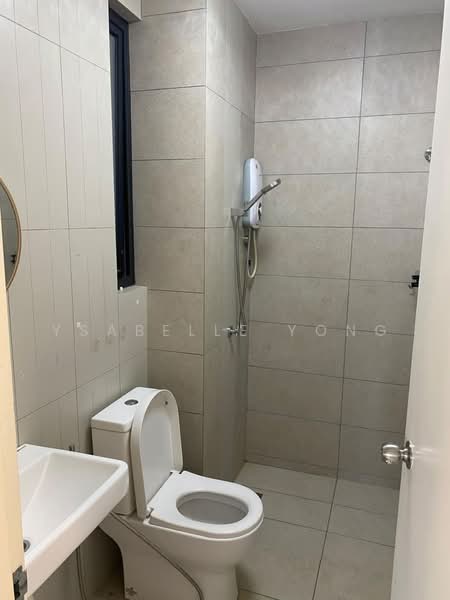 Kediaman Servis untuk Disewa di Kenwingston Skylofts - Ysabelle Yong - Bathroom - PropertyGuru.com.my
