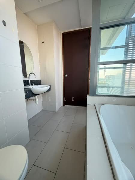 Service Residence for Rent at Saujana Residency - Ysabelle Yong - Bathroom - PropertyGuru.com.my