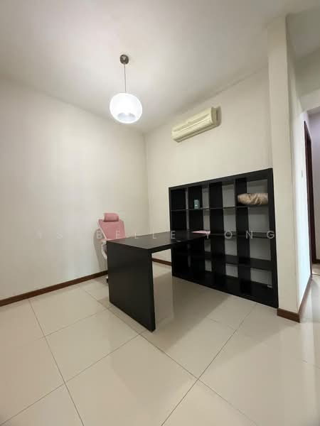 Service Residence for Rent at Saujana Residency - Ysabelle Yong - Study - PropertyGuru.com.my