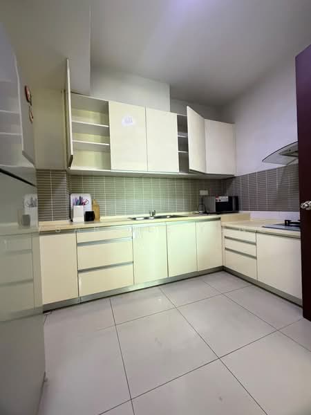 Service Residence for Rent at Saujana Residency - Ysabelle Yong - Kitchen - PropertyGuru.com.my