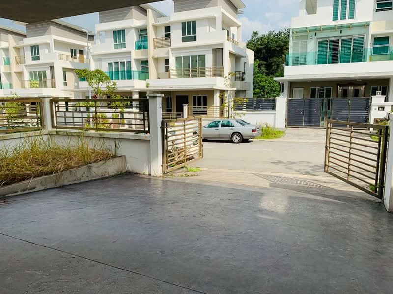 Semi-Detached House for Sale in Rawang (Selangor) - Andy Yap - PropertyGuru.com.my