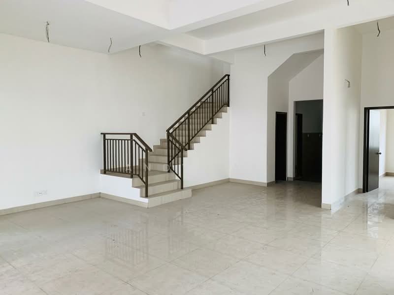 Semi-Detached House for Sale in Rawang (Selangor) - Andy Yap - PropertyGuru.com.my