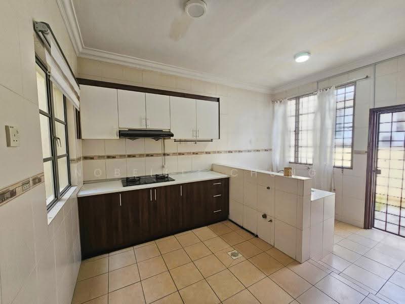 Rumah Teres 2-Tingkat untuk Dijual di Putra Heights (Subang Jaya) - Nobeille Chung - Kitchen - PropertyGuru.com.my