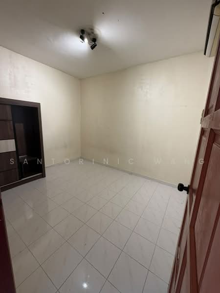 1.5-storey Terraced House for Sale in Taman Suria (Johor Bahru) - Santorinic Wang - Interior - PropertyGuru.com.my