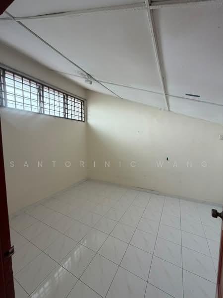 1.5-storey Terraced House for Sale in Taman Suria (Johor Bahru) - Santorinic Wang - Interior - PropertyGuru.com.my