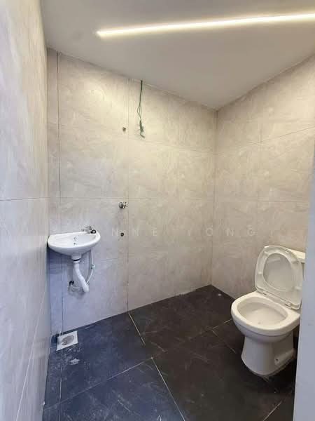2-storey Terraced House for Sale in Johor Bahru (Johor) - Joanne Yong - Bathroom - PropertyGuru.com.my