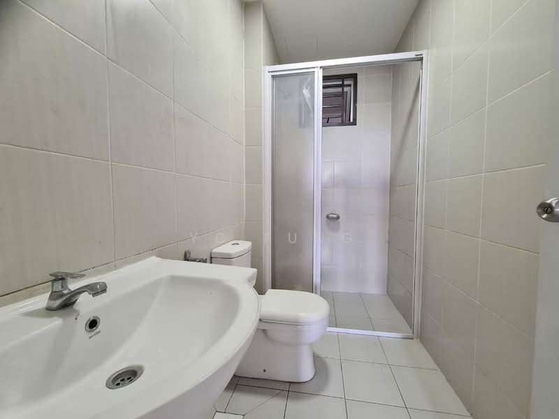 Kediaman Servis untuk Disewa di Meridin Bayvue @ Sierra Perdana - YC Fung - Bathroom - PropertyGuru.com.my