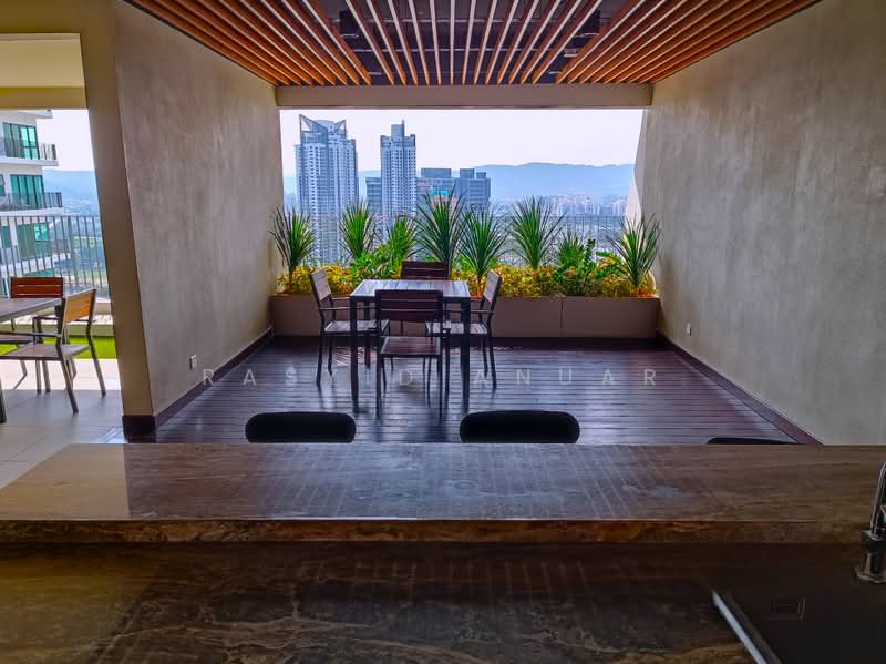 Kediaman Servis untuk Disewa di Datum Jelatek Residence - Rasyid Anuar - View - PropertyGuru.com.my