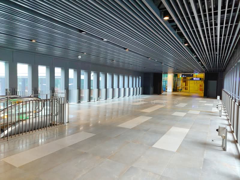 Kediaman Servis untuk Disewa di Datum Jelatek Residence - Rasyid Anuar - Corridor - PropertyGuru.com.my