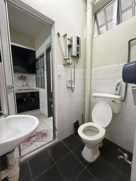 2-storey Terraced House for Sale in Taman Bukit Cheng (Cheng) - Yvonne Chia - PropertyGuru.com.my