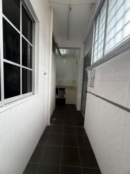 2-storey Terraced House for Sale in Taman Bukit Cheng (Cheng) - Yvonne Chia - PropertyGuru.com.my