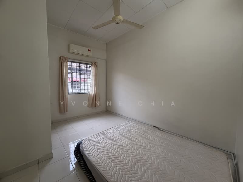 2-storey Terraced House for Sale in Taman Bukit Cheng (Cheng) - Yvonne Chia - PropertyGuru.com.my