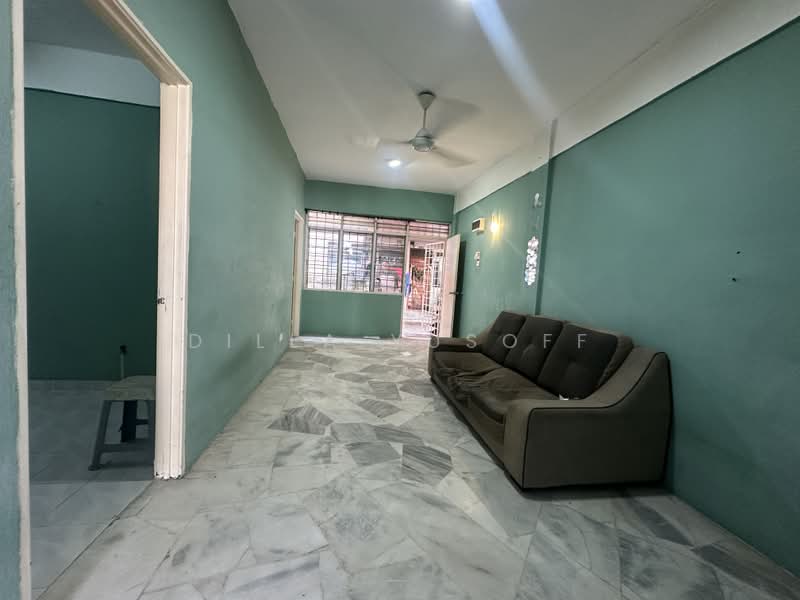 Apartment for Sale at Pangsapuri Seri Mawar - DILLA YUSOFF - Living Room - PropertyGuru.com.my