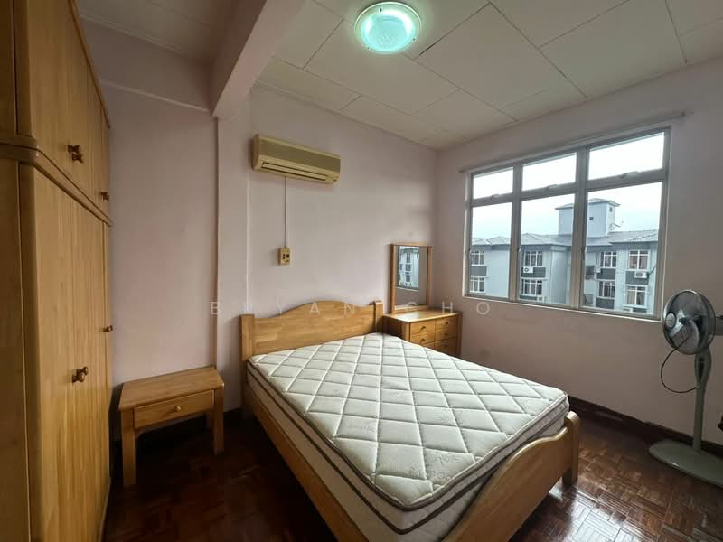Pangsapuri untuk Dijual di Subang Perdana Goodyear Court 10 - Bryan Cho - Bedroom - PropertyGuru.com.my