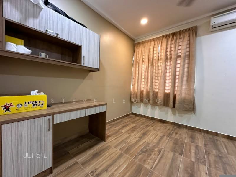 Rumah Teres 2-Tingkat untuk Dijual di Feugo Bukit raja (Bukit Raja) - Steve Leong . - PropertyGuru.com.my
