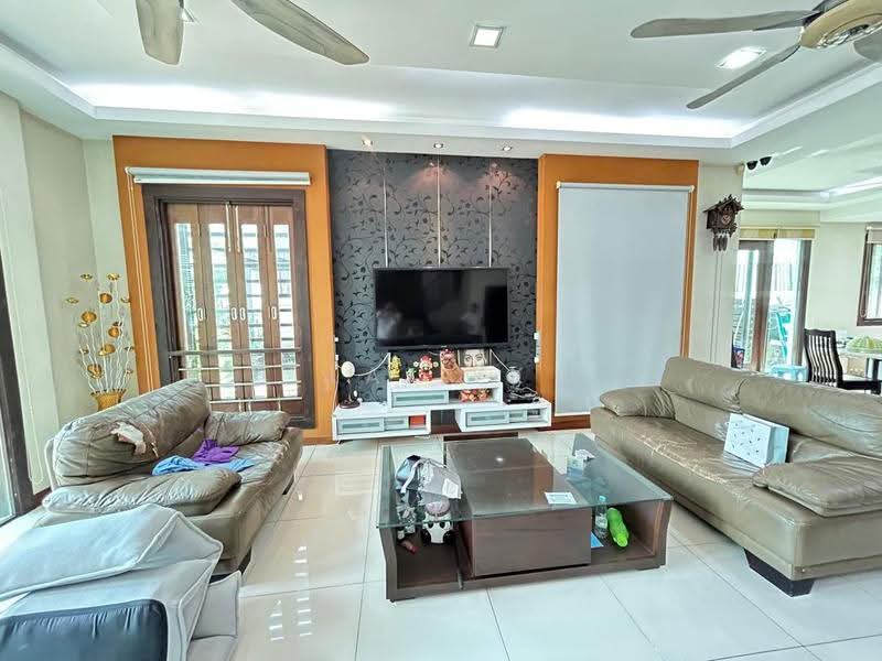 Bungalow House untuk Dijual di Subang Heights (Subang Jaya) - Lai YK - Living Room - PropertyGuru.com.my
