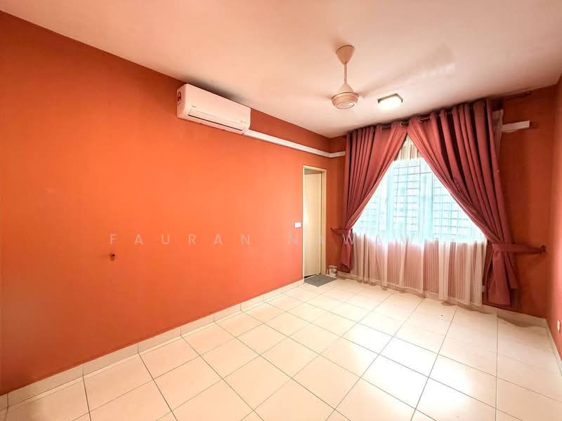Pangsapuri untuk Dijual di De Bayu Apartment - Fauran Nawawi - PropertyGuru.com.my