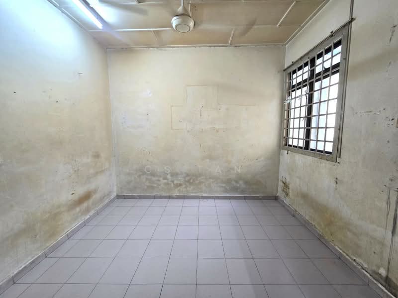 2-storey Terraced House for Sale in Bandar Baru Permas Jaya (Permas Jaya) - CS Tan - Interior - PropertyGuru.com.my