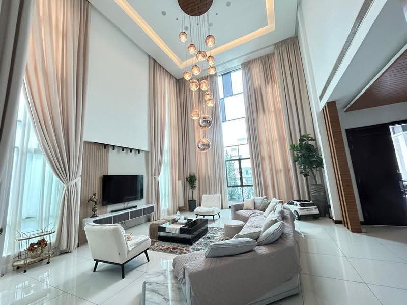 Bungalow House for Sale in Subang Heights (Subang Jaya) - Lai YK - Living Room - PropertyGuru.com.my
