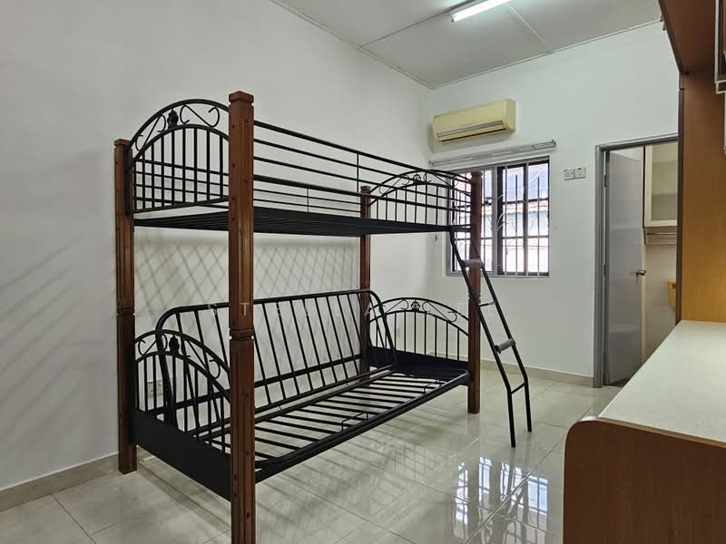 Rumah Teres untuk Dijual di Bandar Mahkota Cheras (Cheras) - Stella Lee - Bedroom - PropertyGuru.com.my