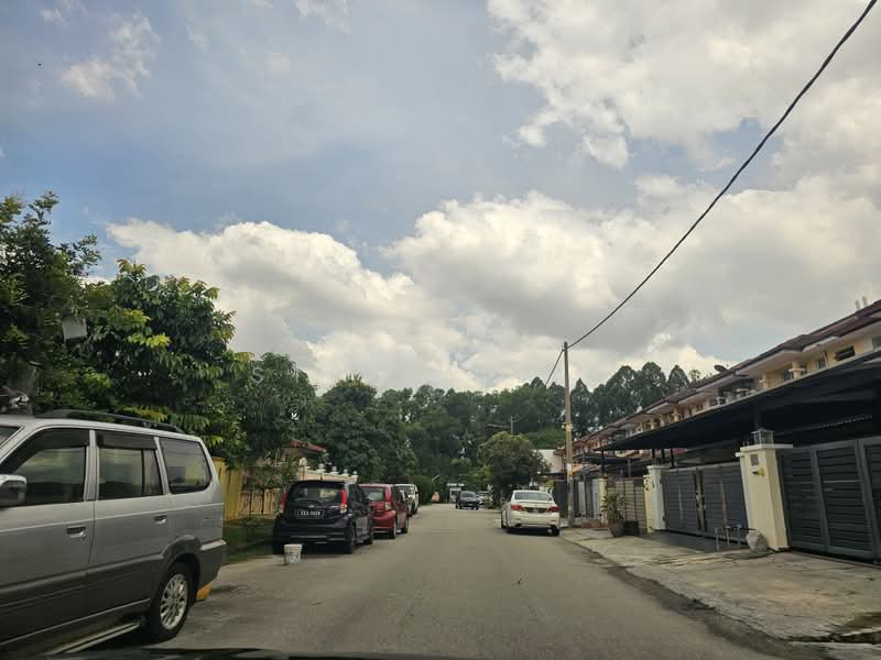 Rumah Teres untuk Dijual di Bandar Mahkota Cheras (Cheras) - Stella Lee - Exterior - PropertyGuru.com.my