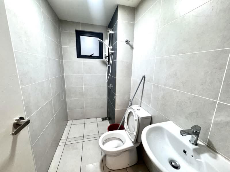 Service Residence for Rent at Jernih Residence - NUZULHAKIMI . - Bathroom - PropertyGuru.com.my