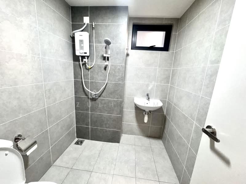 Service Residence for Rent at Jernih Residence - NUZULHAKIMI . - Bathroom - PropertyGuru.com.my