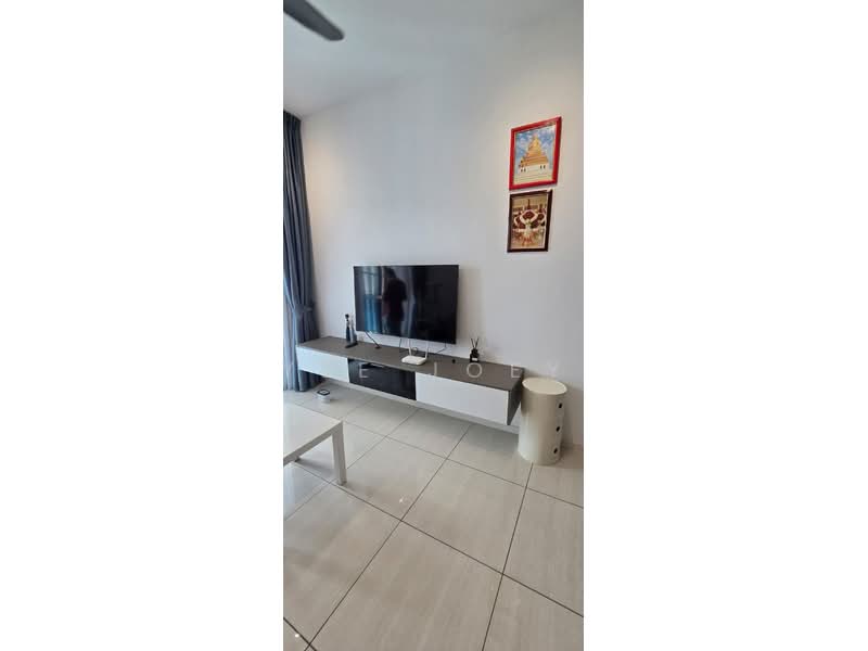 Condominium for Rent at Queens Residences Q2 @ Queens Waterfront - Yee Joey - Living Room - PropertyGuru.com.my