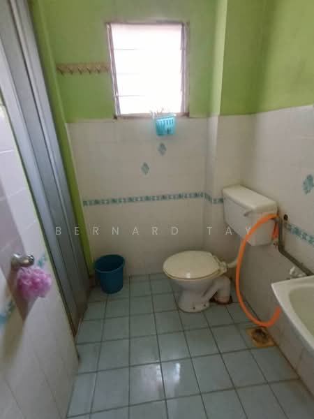 2-storey Terraced House for Sale in Usj 1 (Subang Jaya) - Bernard Tay - Bathroom - PropertyGuru.com.my
