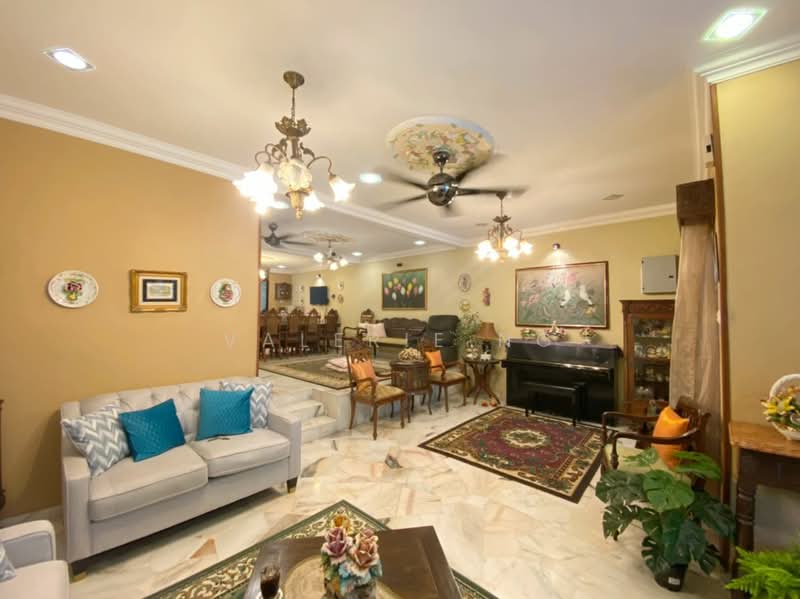 Rumah Teres 2-Tingkat untuk Dijual di Bandar Menjalara (Kuala Lumpur) - Valerie Ng - Living Room - PropertyGuru.com.my