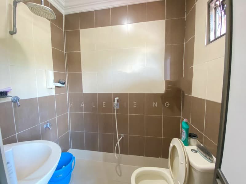 Rumah Teres 2-Tingkat untuk Dijual di Bandar Menjalara (Kuala Lumpur) - Valerie Ng - Bathroom - PropertyGuru.com.my