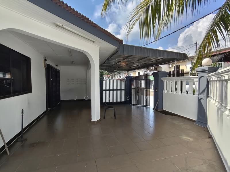 2-storey Terraced House for Sale in Taman Megah Ria (Masai) - John Sia - Exterior - PropertyGuru.com.my