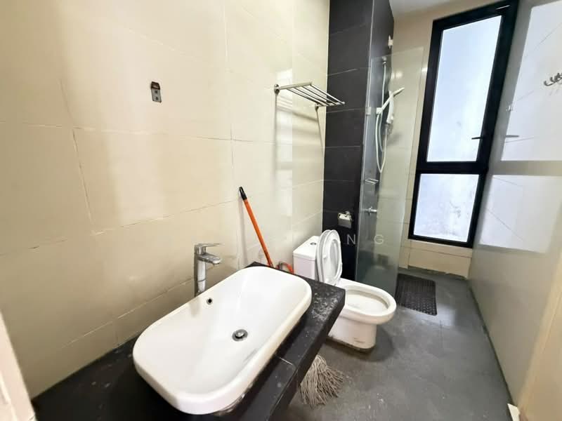 Apartment for Sale at Eco Nest @ Eco Botanic - May Chong - Bathroom - PropertyGuru.com.my