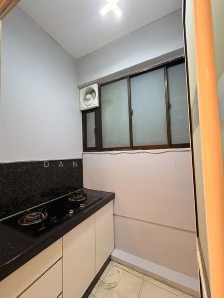 Service Residence for Rent at Diamond Residences - DANNY THAM - Kitchen - PropertyGuru.com.my