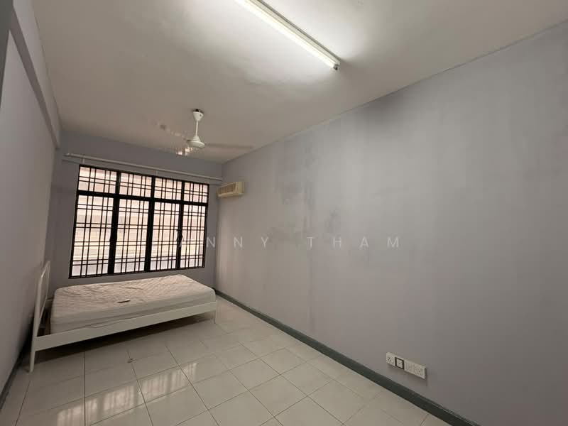 Service Residence for Rent at Diamond Residences - DANNY THAM - Bedroom - PropertyGuru.com.my