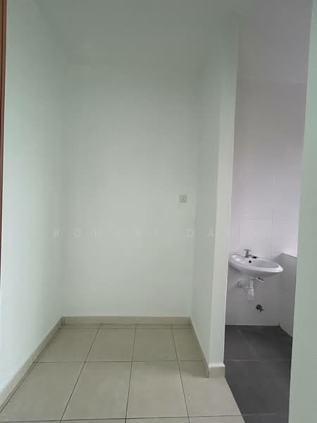 3-storey Terraced House for Sale in Taman Bangi Avenue (Bangi) - Rohani Daud - Interior - PropertyGuru.com.my