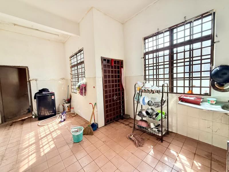 Rumah Teres 2-Tingkat untuk Dijual di Taman Sri Damar (Mantin) - Tasya Ruslan - PropertyGuru.com.my