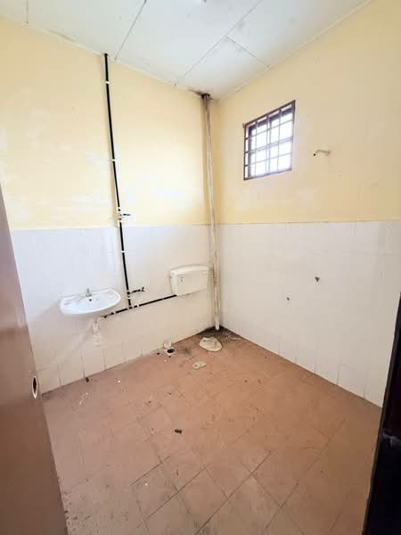 Rumah Teres 2-Tingkat untuk Dijual di Taman Sri Damar (Mantin) - Tasya Ruslan - PropertyGuru.com.my