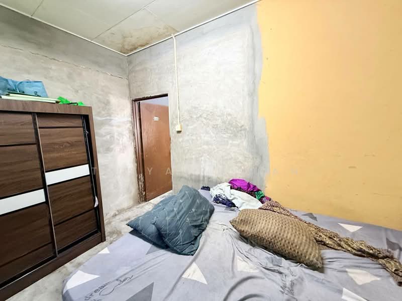 Rumah Teres 2-Tingkat untuk Dijual di Taman Sri Damar (Mantin) - Tasya Ruslan - PropertyGuru.com.my