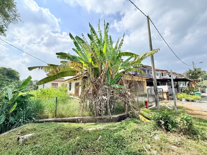 Rumah Teres 2-Tingkat untuk Dijual di Taman Sri Damar (Mantin) - Tasya Ruslan - PropertyGuru.com.my