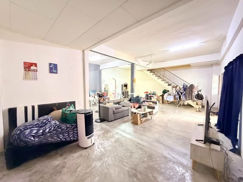 Rumah Teres 2-Tingkat untuk Dijual di Taman Sri Damar (Mantin) - Tasya Ruslan - PropertyGuru.com.my