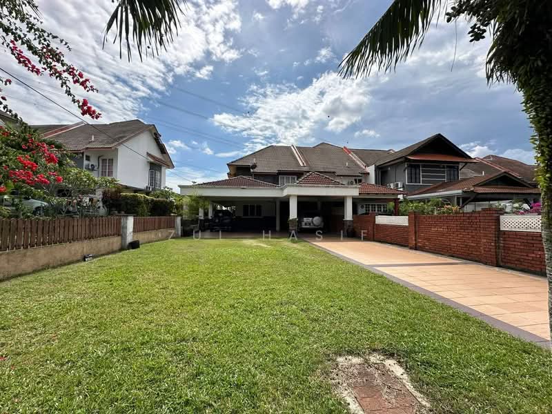 2-storey Terraced House for Sale in Seksyen 1 Bandar Baru Bangi (Bandar Baru Bangi) - Zul Hasif - Exterior - PropertyGuru.com.my